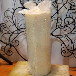 The Great Indoors. Beaded 3×8 Pillar. White Unscented Candle. NWT